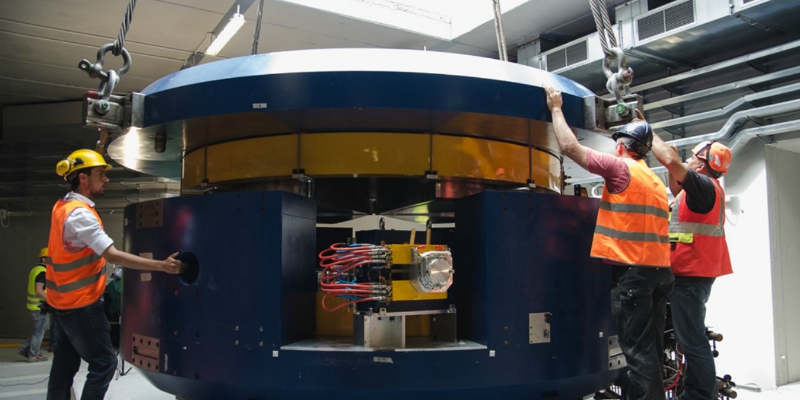 The National Institute of Nuclear Physics (Istituto Nazionale di Fisica Nucleare, INFN) inaugurates in Padua the new cyclotron of the “SPES” project